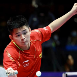 但他的表现 但他的表现